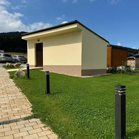 아파트 Na Bukovce Merot
